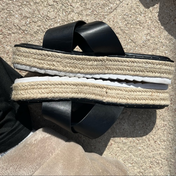 Gianni Bini Crossover Espadrille Slides | 9.5 - Picture 6 of 15